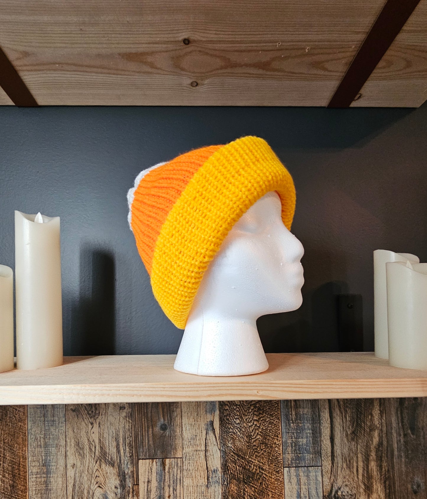 Tuque candy corn