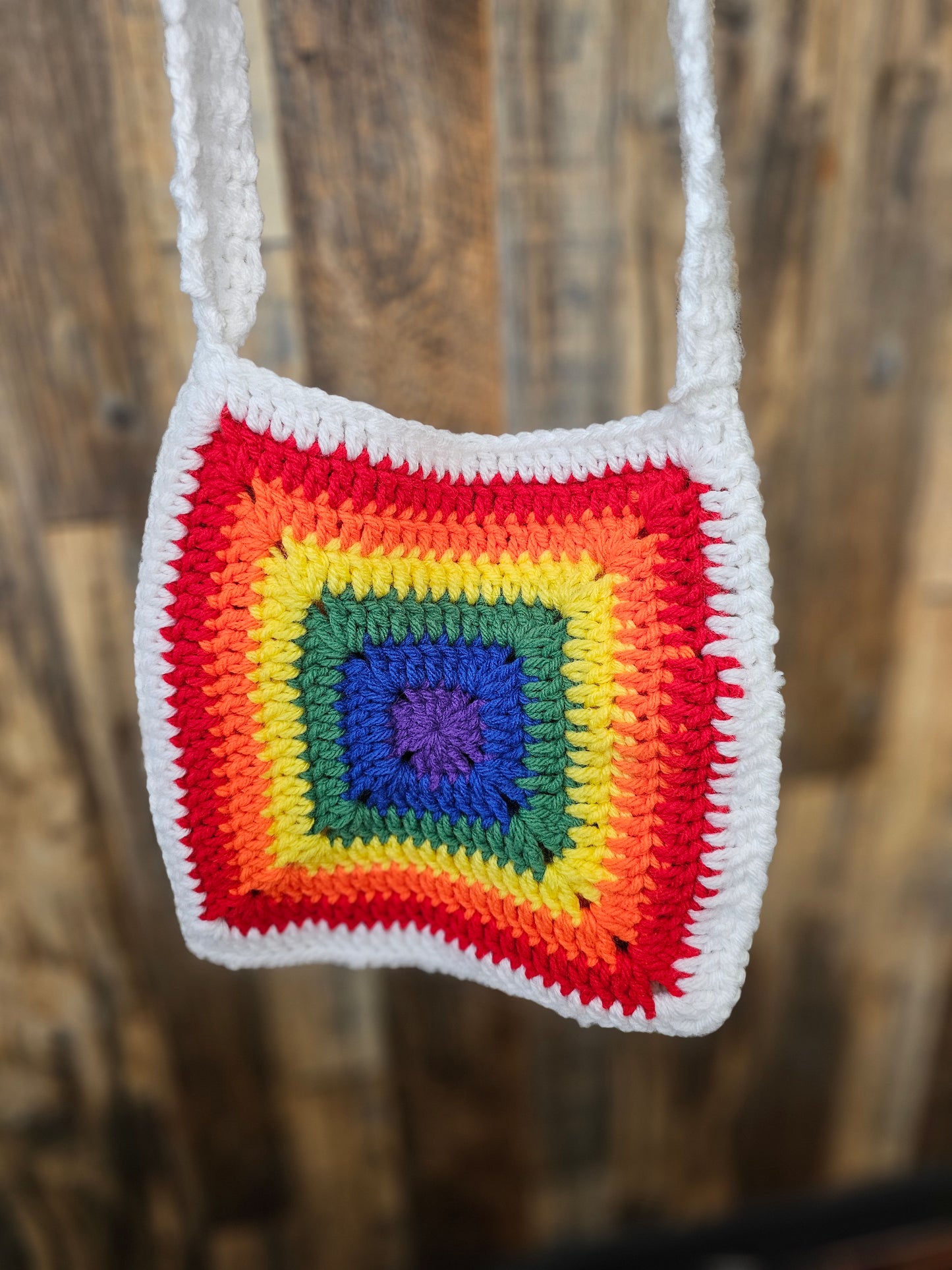 Petite sac à bandouillère blanc et arc-en-ciel